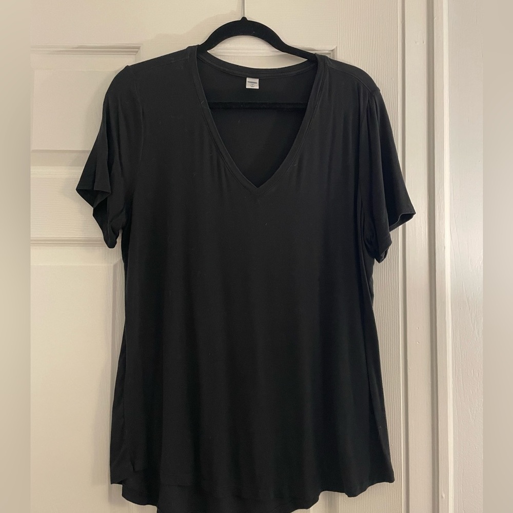 Old Navy T-Shirt
